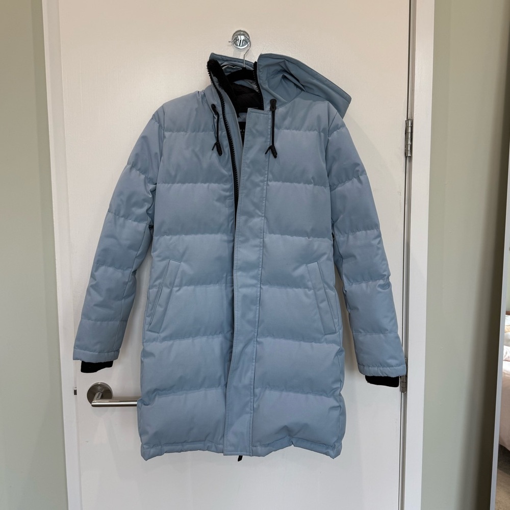 Aritzia TNA Powder Parka Blue